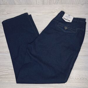 Jett Jeans Straight Fit Women/s Size 32W/28L Lightweight Denim High Rise NEW NWT